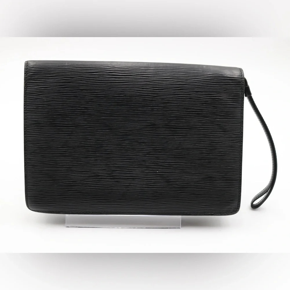 Louis Vuitton Epi Sellier Dragonna Clutch - Picture 2 of 7